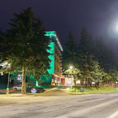 Parkhotel Carlsbad Inn Dalovice Kültér fotó