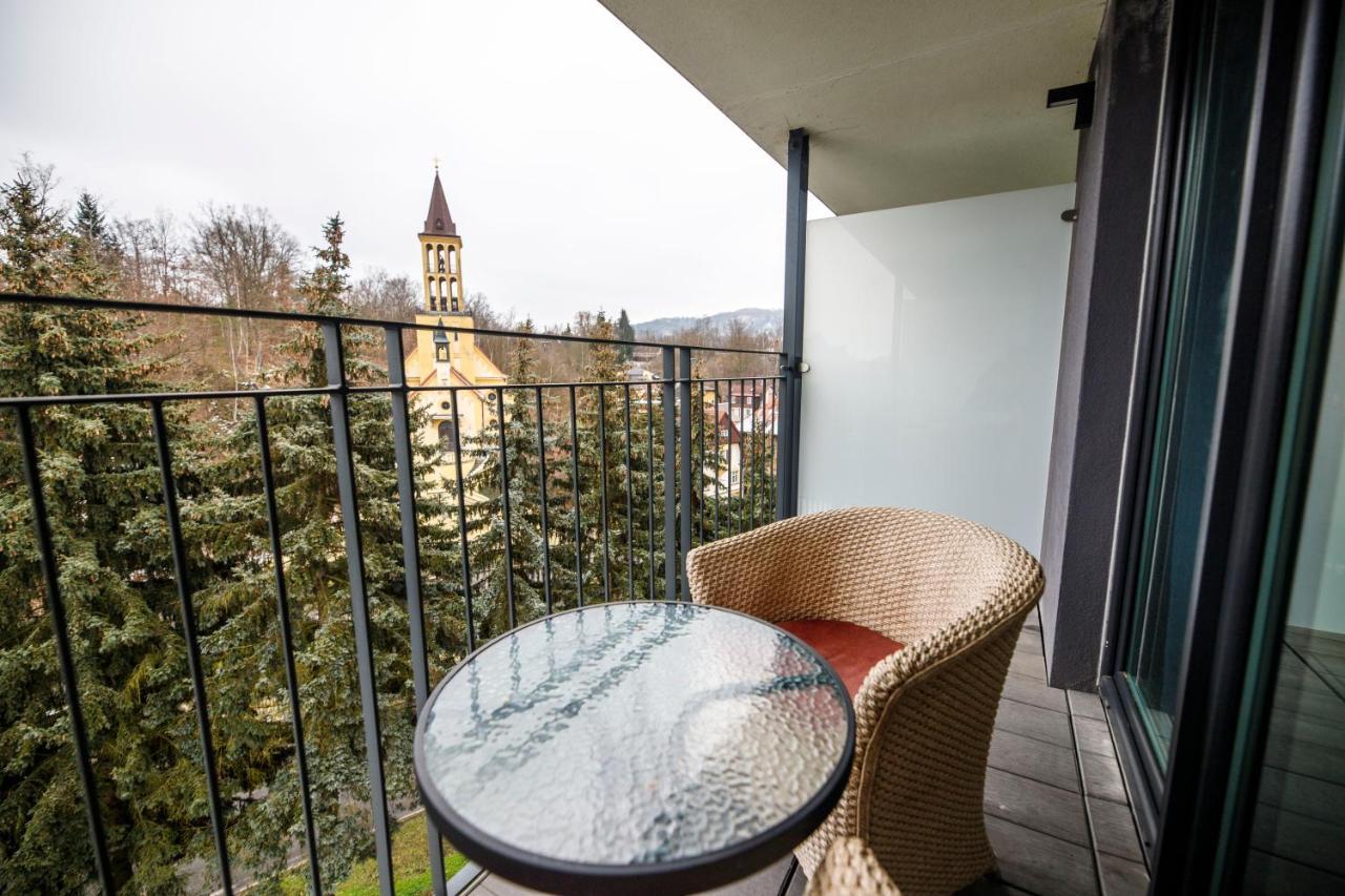 Parkhotel Carlsbad Inn Dalovice Kültér fotó