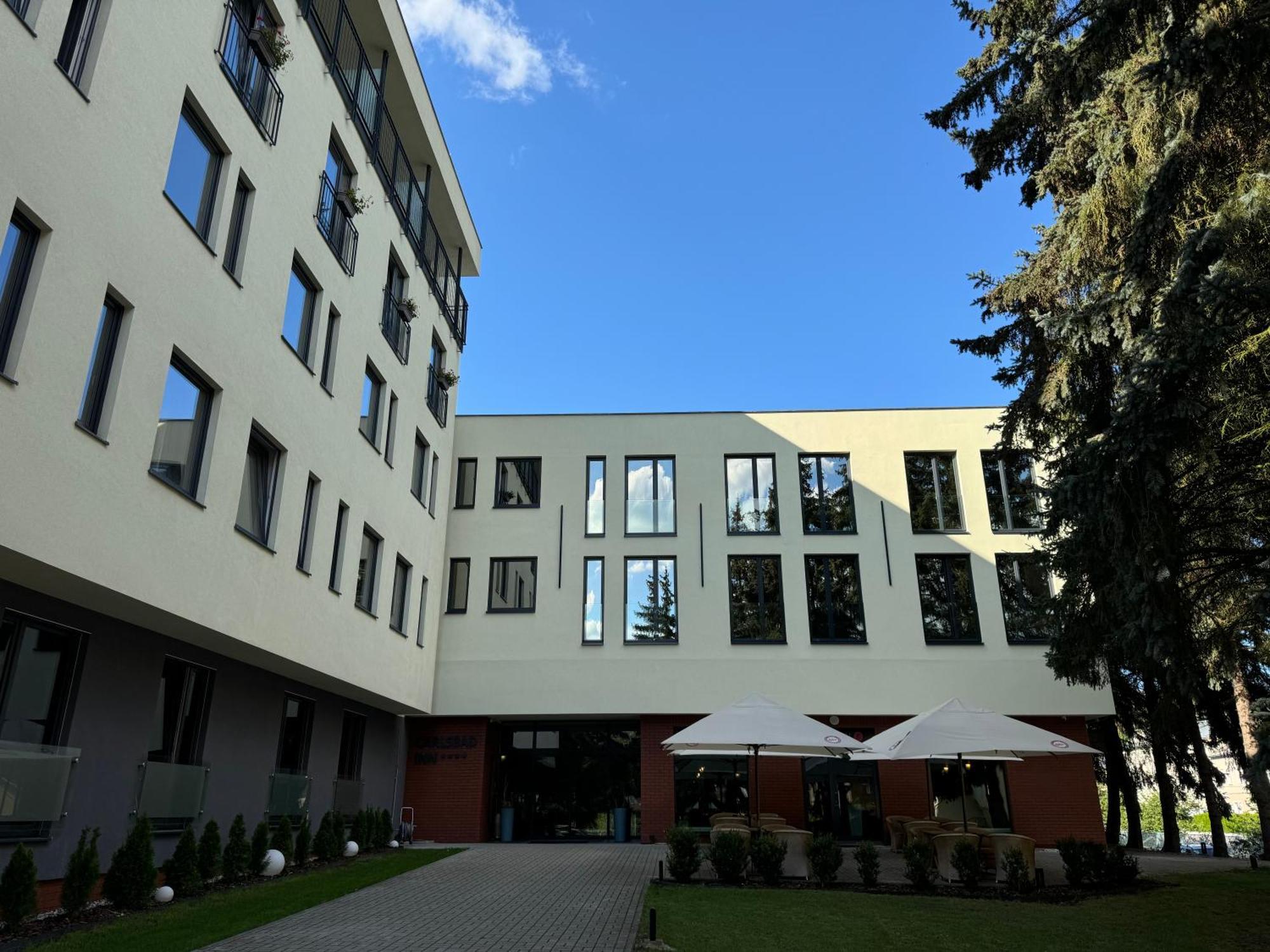 Parkhotel Carlsbad Inn Dalovice Kültér fotó