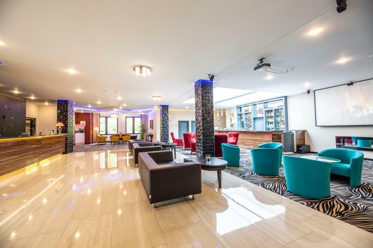 Parkhotel Carlsbad Inn Dalovice Kültér fotó