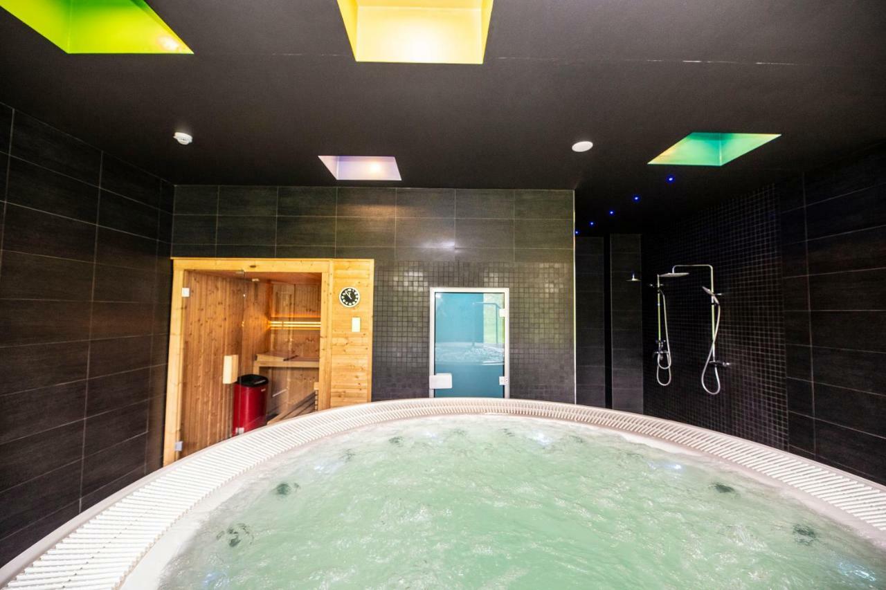 Parkhotel Carlsbad Inn Dalovice Kültér fotó